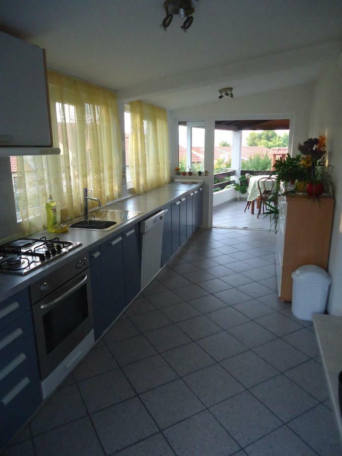 Apartmani Tina Jelsa  Exterior foto