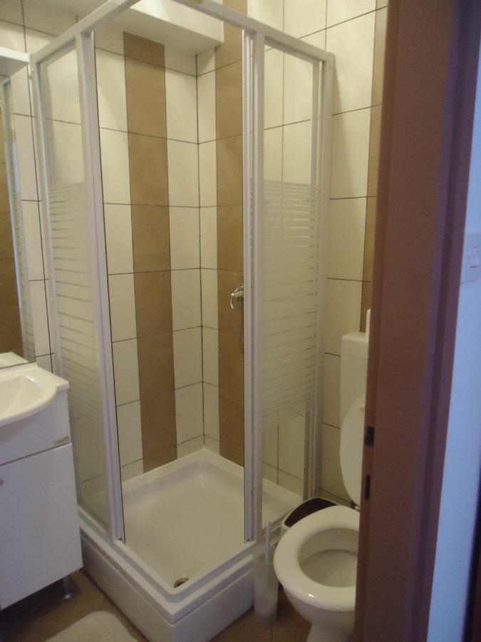 Apartmani Tina Jelsa  Exterior foto